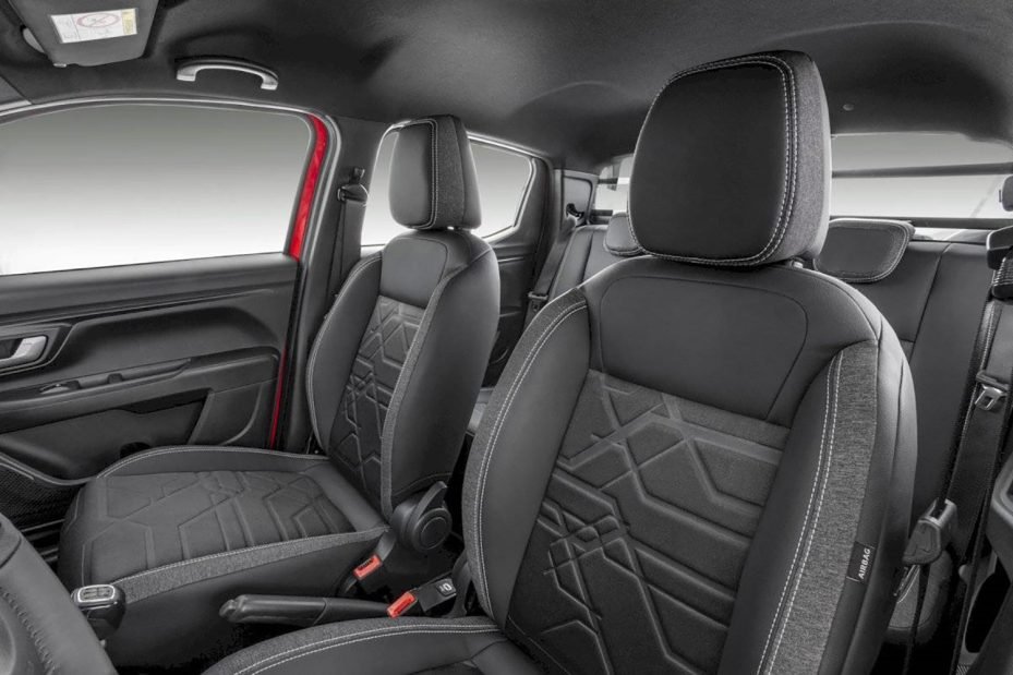 RAM 700 2022 en México asientos e interiores Autos Actual México