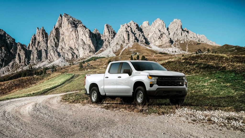 Chevrolet Silverado Turbo 2022 en México color blanco