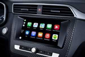 MG ZS 2022 en México - pantalla con Apple CarPlay