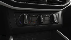 SEAT Arona 2022 en México con nuevo diseño interior - aire acondicionado manual