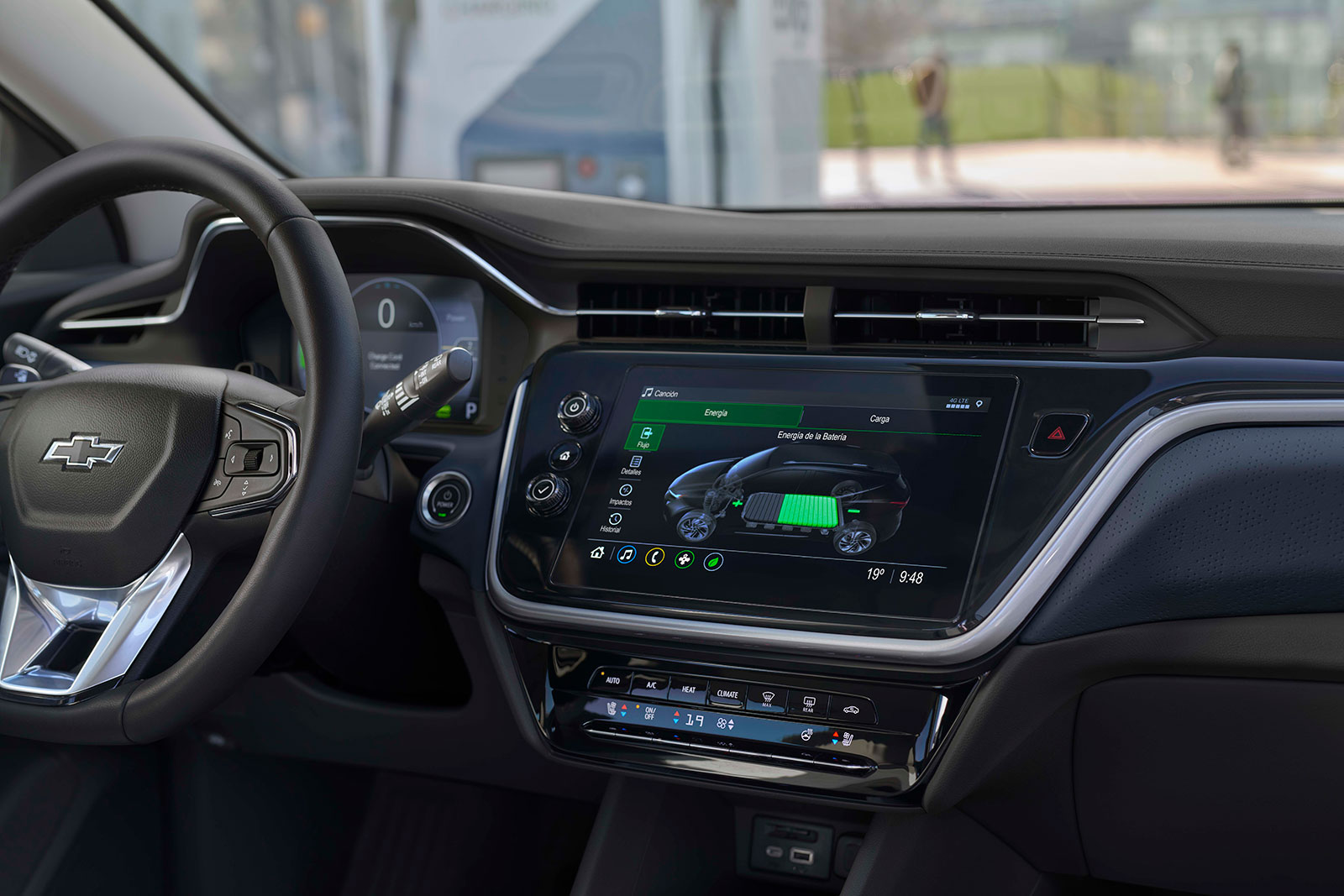 Chevrolet Bolt EUV 2022 en México diseño interior pantalla amplia a color con Android Auto y Apple CarPlay inalámbricos