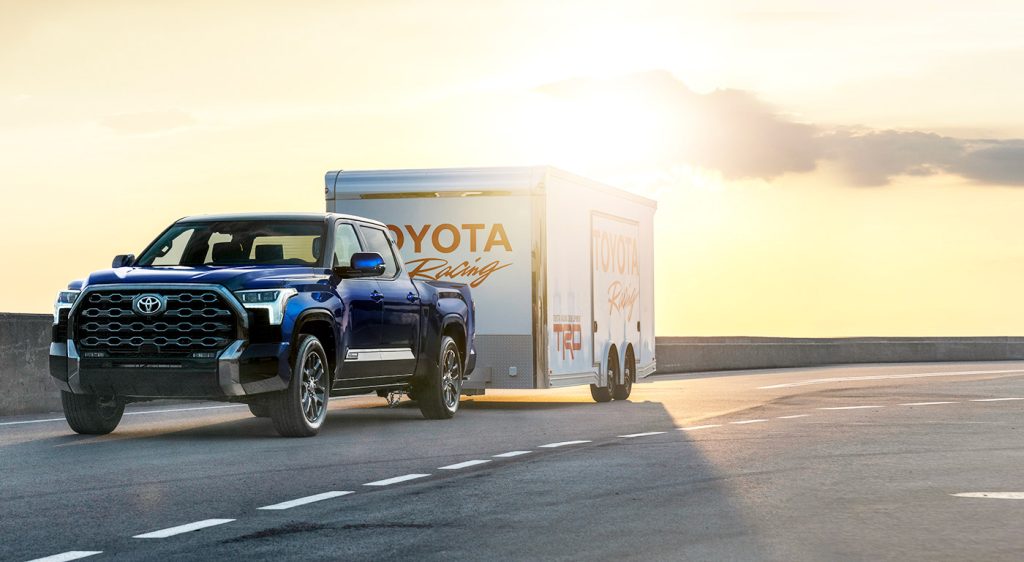 Toyota Tundra 2022 en México híbrida con gran poder de remolque