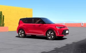 Kia Soul 2023 en México color rojo GT Line parte lateral con rines de 18 pulgadas