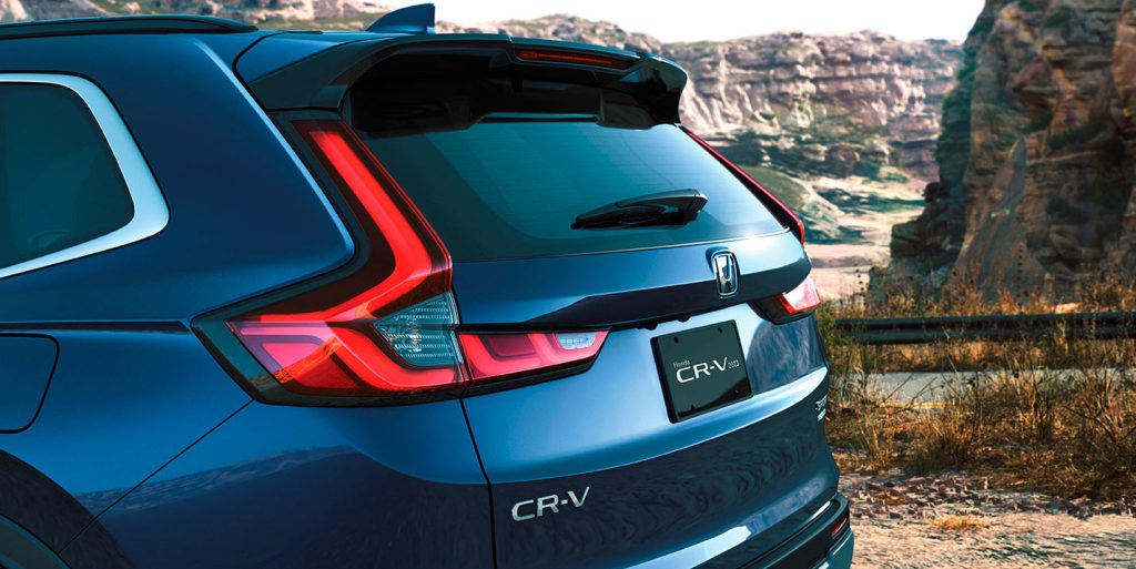 Honda CR-V 2023 en México nuevo diseño exterior, parte posterior con cajuela de apertura remota y sensor
