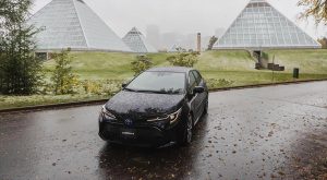 Toyota Corolla Hybrid 2023 en México color negro