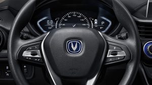 Changan Alsvin 2024 en México - interiores, volante con controles