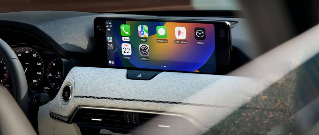 Mazda CX-90 2024 en México - interior, pantalla a color con Android Auto y Apple CarPlay