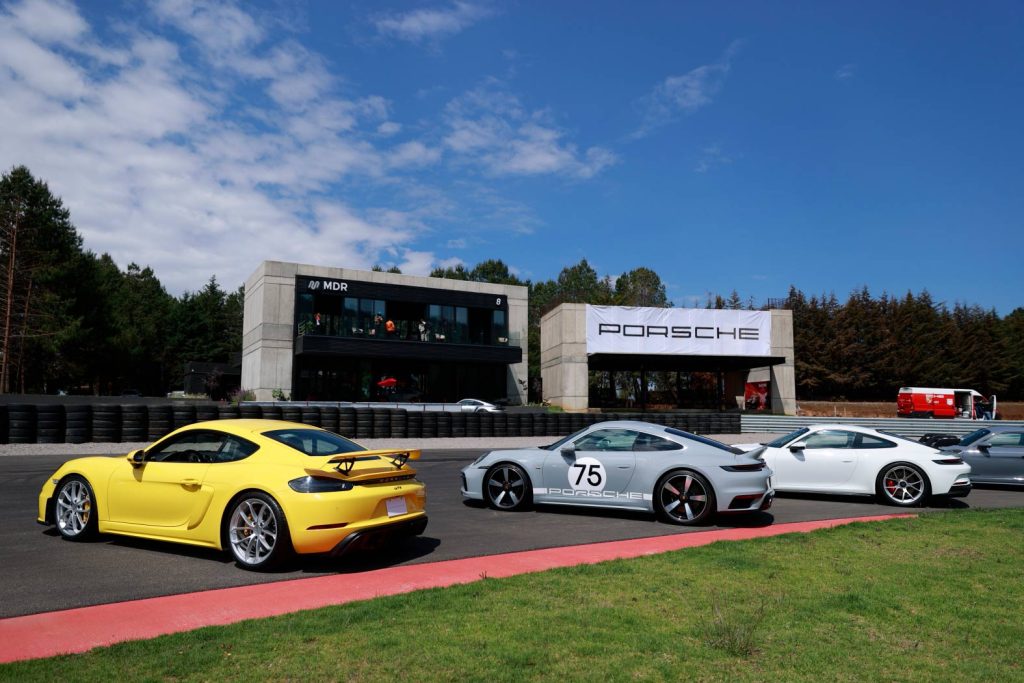 Porsche en México presenta los 911 GT3 RS, 911 Sport Classic, 911 Carrera T y 718 Cayman GT4 RS - estacionados en Toluca