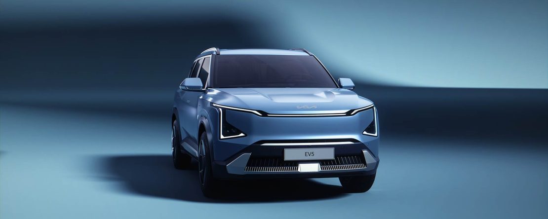 Kia EV5 SUV eléctrico diseño exterior futurista - parte frontal con faros LED