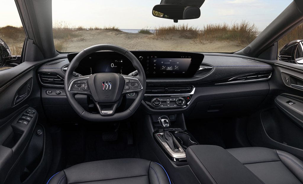 Buick Envista 2024 en México - diseño interior, volante, asientos, pantalla y consola central