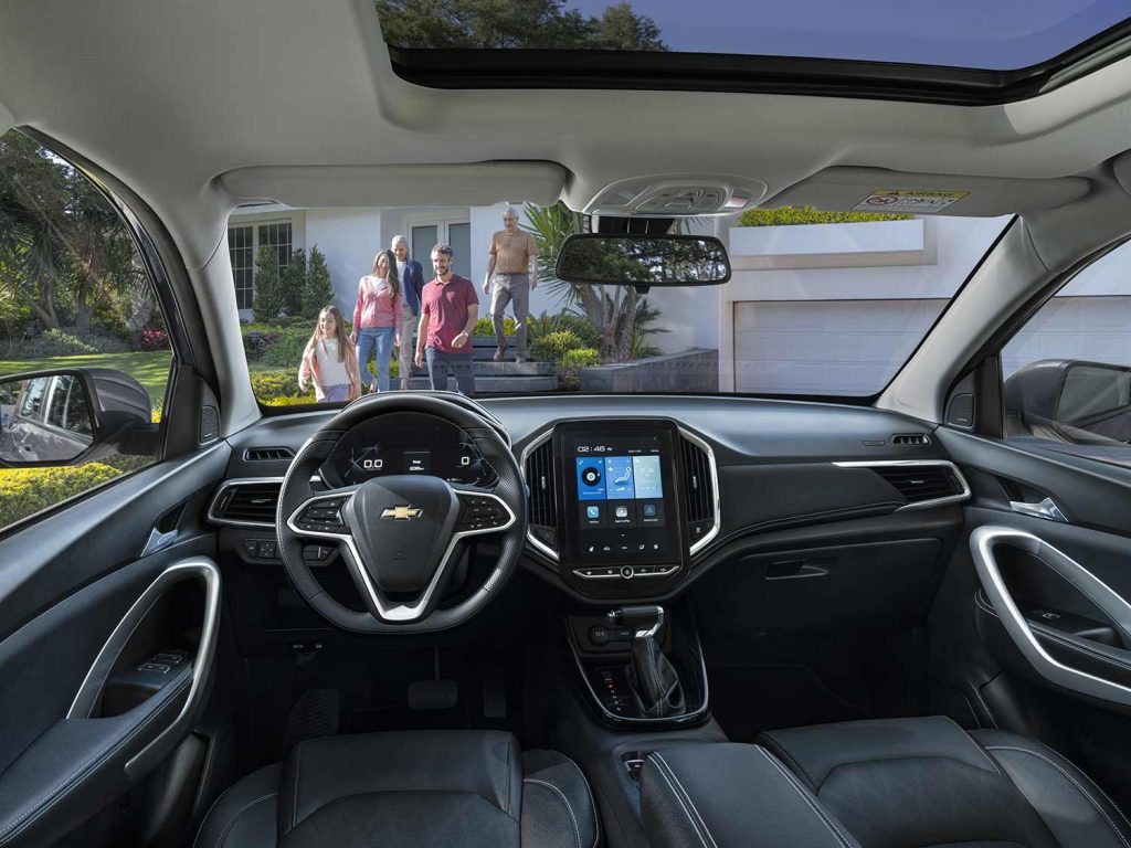 Chevrolet Captiva 2024 en México, interior: volante, palanca, pantalla, tablero y asientos