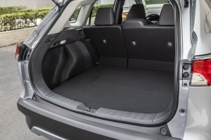 Toyota Corolla HEV 2023 en México - Cajuela con gran espacio