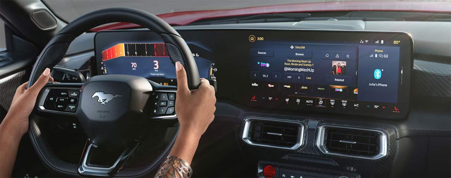 Ford Mustang 2024 ficha técnica, precios y versiones en México