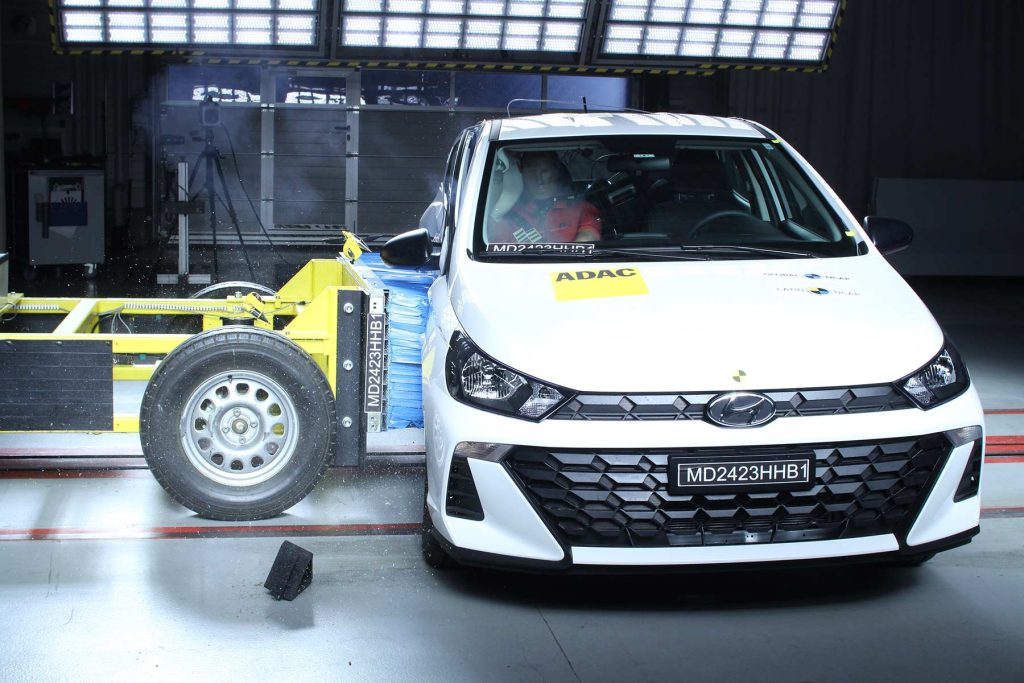 Hyundai HB20 prueba de seguridad Latin NCAP - choque lateral o impacto lateral derecho 2