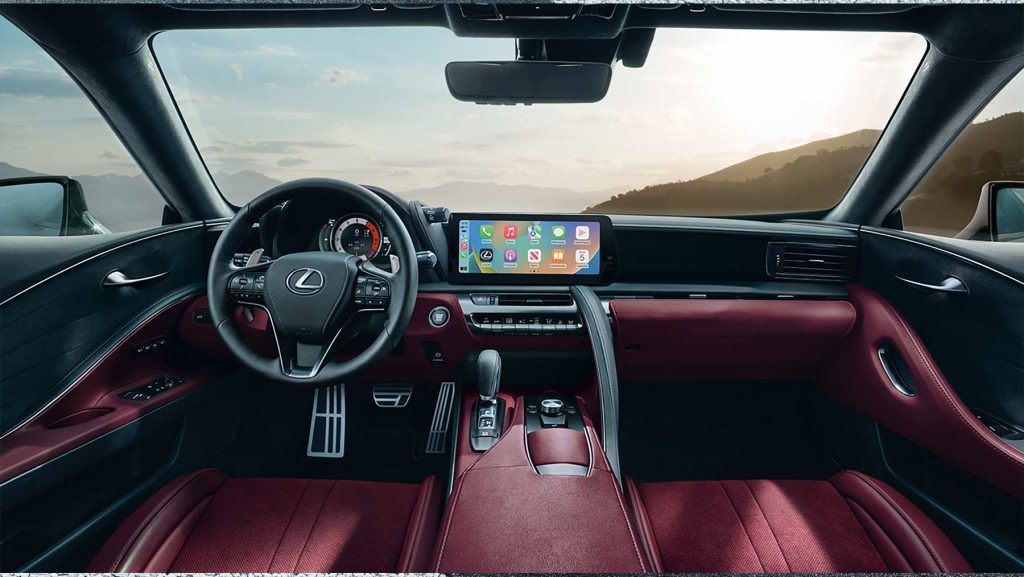 Lexus LC 500 2024 en México - interiores de lujo y con gran tecnología