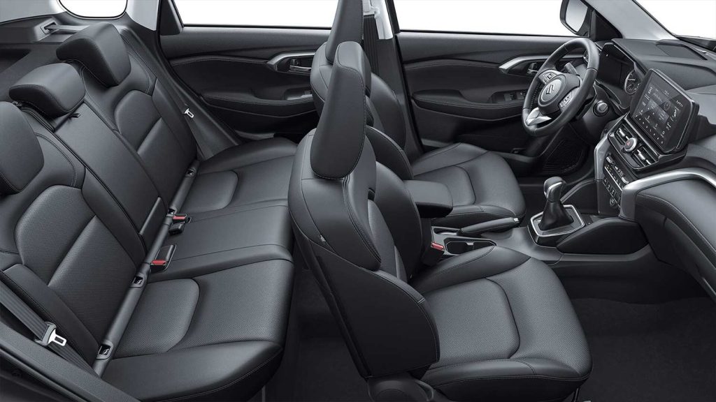 Suzuki Grand Vitara Boostergreen 2024 en México color blanco - diseño interior, asientos delanteros y traseros