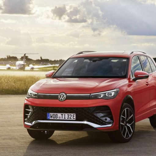 Volkswagen Tiguan 2025 color roja - versión híbrida - eHybrid