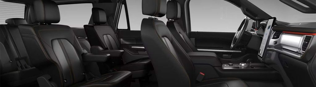 Ford Expedition Timberline 2024 - diseño interior, mostrando las tres filas de asientos