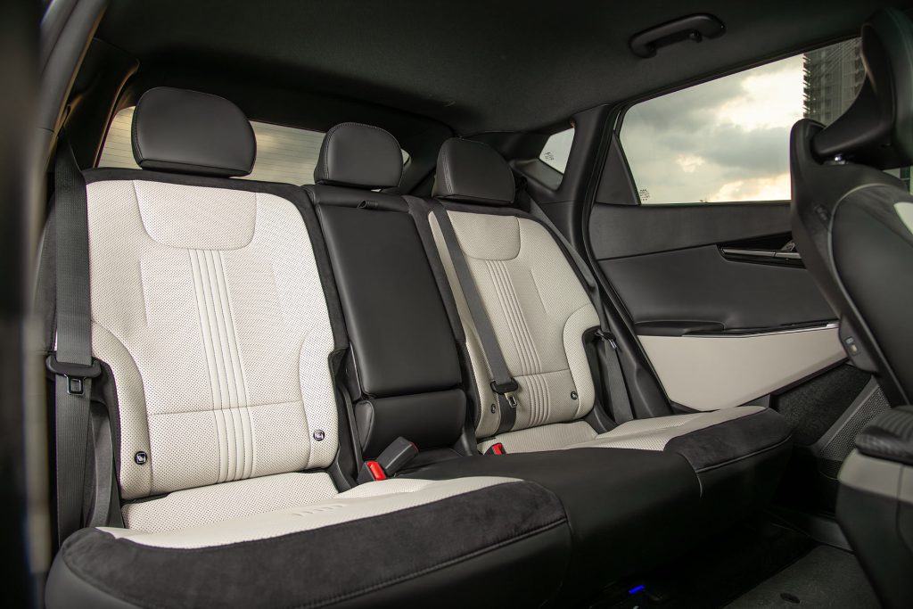 Kia EV6 GT-Line 2024 en México - diseño interior, asientos traseros