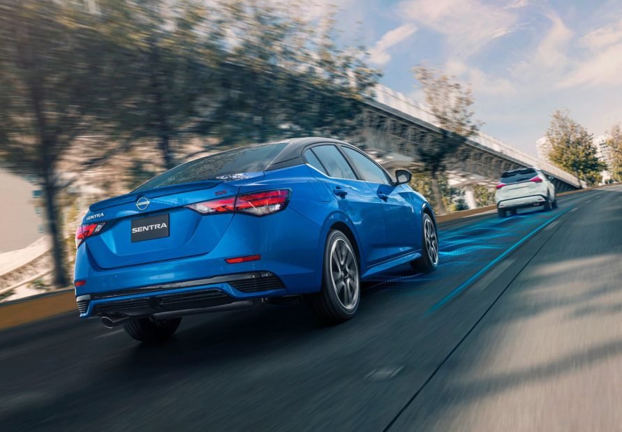 Nissan Sentra 2025 ficha técnica, precios y versiones en México