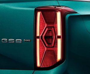 GAC GS8 2024 en México - Luz trasera en forma de diamante de color rubí
