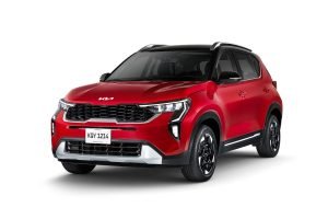 Kia Sonet 2024 México - diseño exterior - parte frontal y lateral izquierda