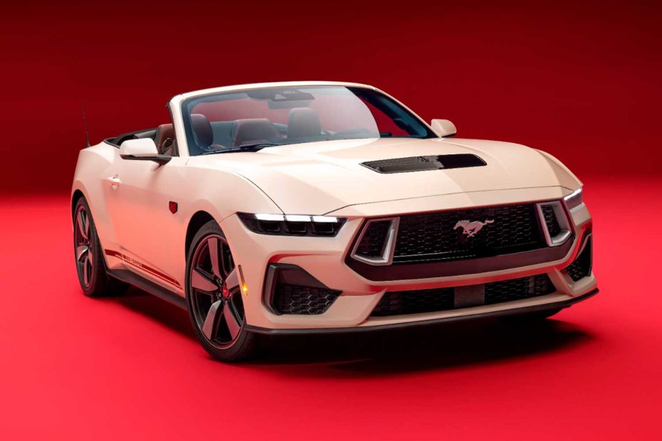 Mustang 60th Anniversary 2025 en México - diseño exterior con distintivos especiales