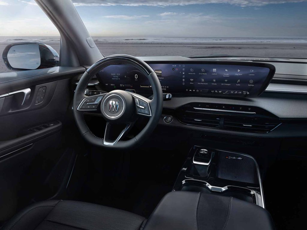 Buick Enclave 2025 - interiores volante, pantalla con Android Auto y Apple CarPlay