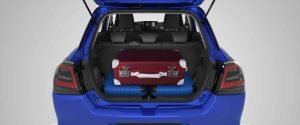 Suzuki Swift Boostergreen 2025 en México - diseño cajuela abierta, puerta trasera
