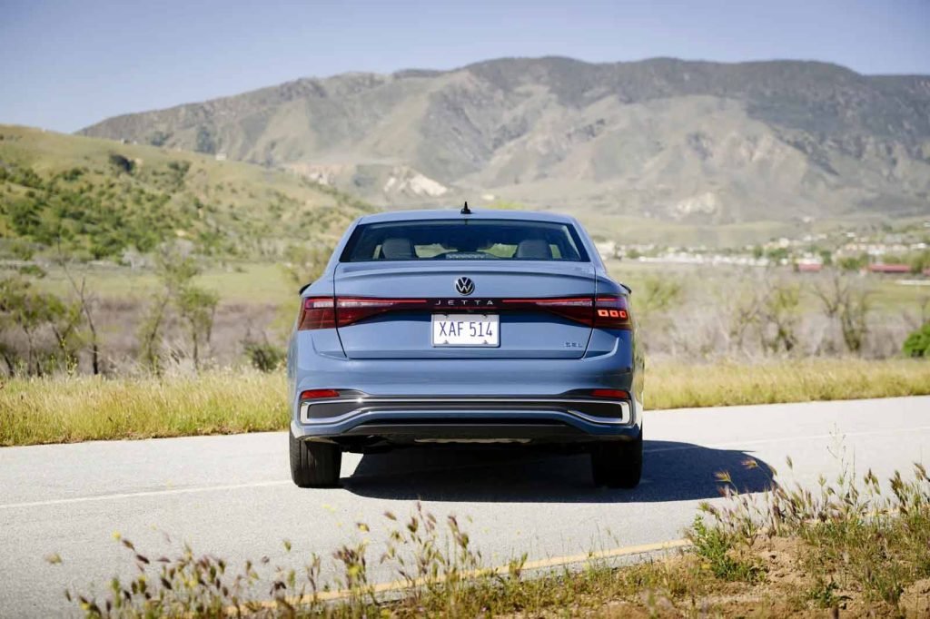 Volkswagen revela el nuevo Jetta 2025: hecho en México