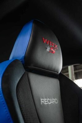 Subaru WRX Performance 2025 tS: diseño de los asientos, cabecera