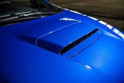 Subaru WRX Performance 2025 tS: diseño exterior, entrada de aire en el cofre