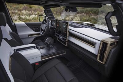Hummer EV 2025 nuevo Hummer eléctrico en México, diseño interior, asientos delanteros, consola, pantalla, tablero