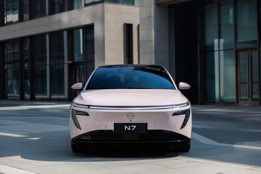 Dongfeng Nissan N7, sedán eléctrico