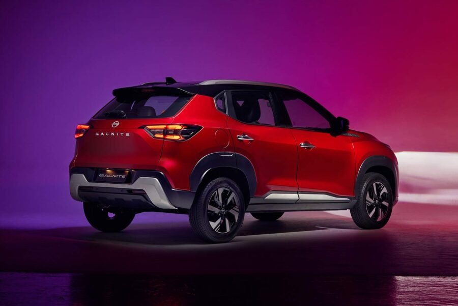 Nissan Magnite 2025 en México, SUV de entrada - posterior puerta trasera