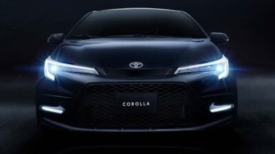 Toyota Corolla 2025 en México. Exterior, frente, faros LED