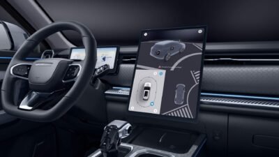 JAECOO 7 PHEV 2026 pantalla con asistencias