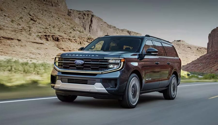 Ford lanza la nueva Expedition 2025 en México, conoce los precios y versiones.
