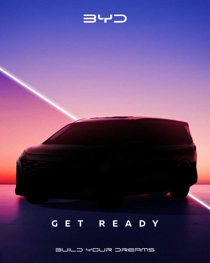BYD M9 2026 en México, póster oficial