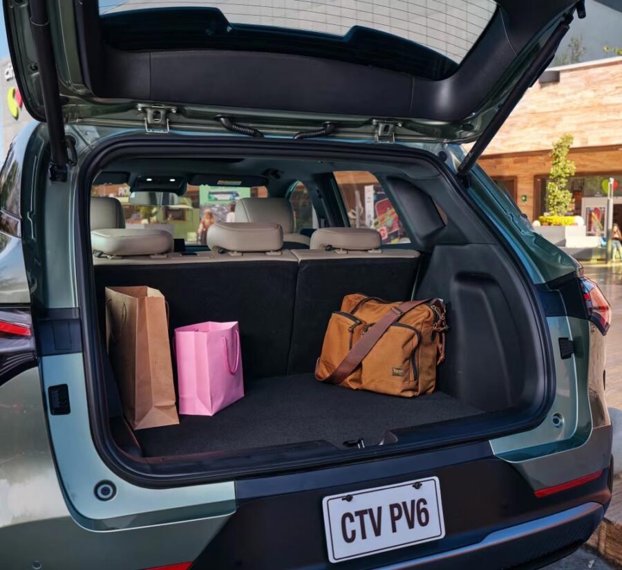 Chevrolet Captiva PHEV 2026