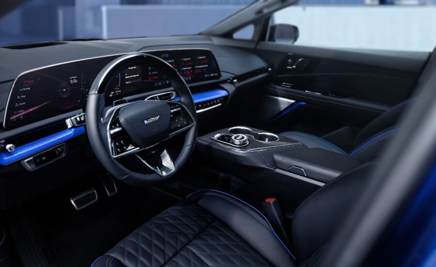 Cadillac presenta OPTIQ-V 2026 - interiores