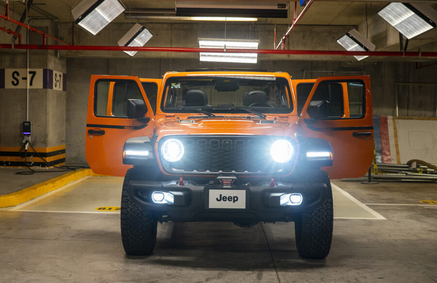 Jeep lanza la edición especial JT Mojave JOOSE 2025 en México