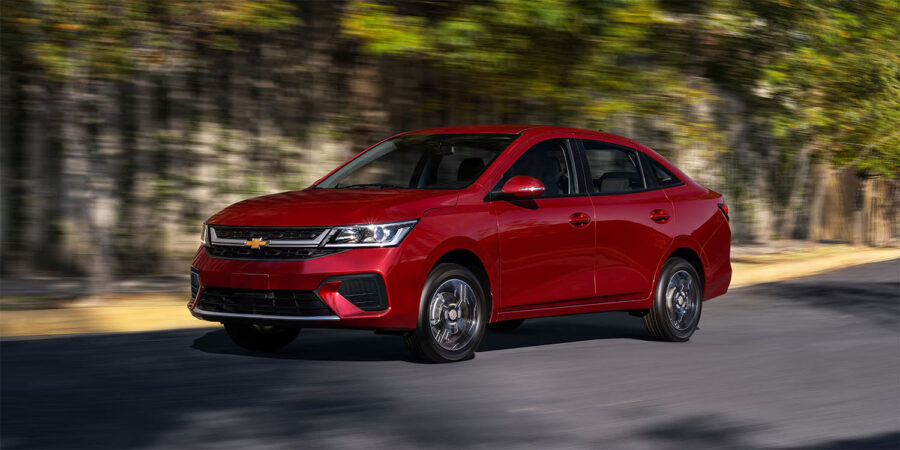 Chevrolet lanza el nuevo Aveo sedán 2026 en México, conoce los precios y versiones.