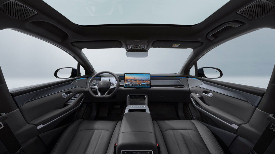 BYD lanza el nuevo Atto 8 2026 en México