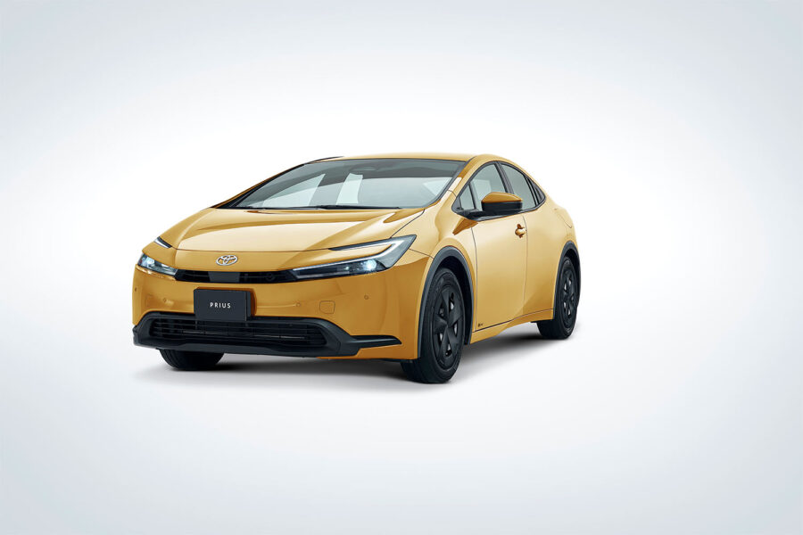 Toyota Prius 2027 en México, color mostaza - exterior parte frontal