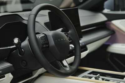 Lexus ES 350h 2027 en México - diseño interior