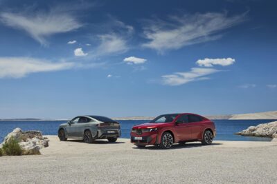 El nuevo BMW iX4 reinventa la experiencia eléctrica en la Neue Klasse
